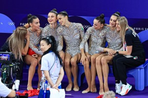 italy group finals rhythmic gymnastics aug 10 77